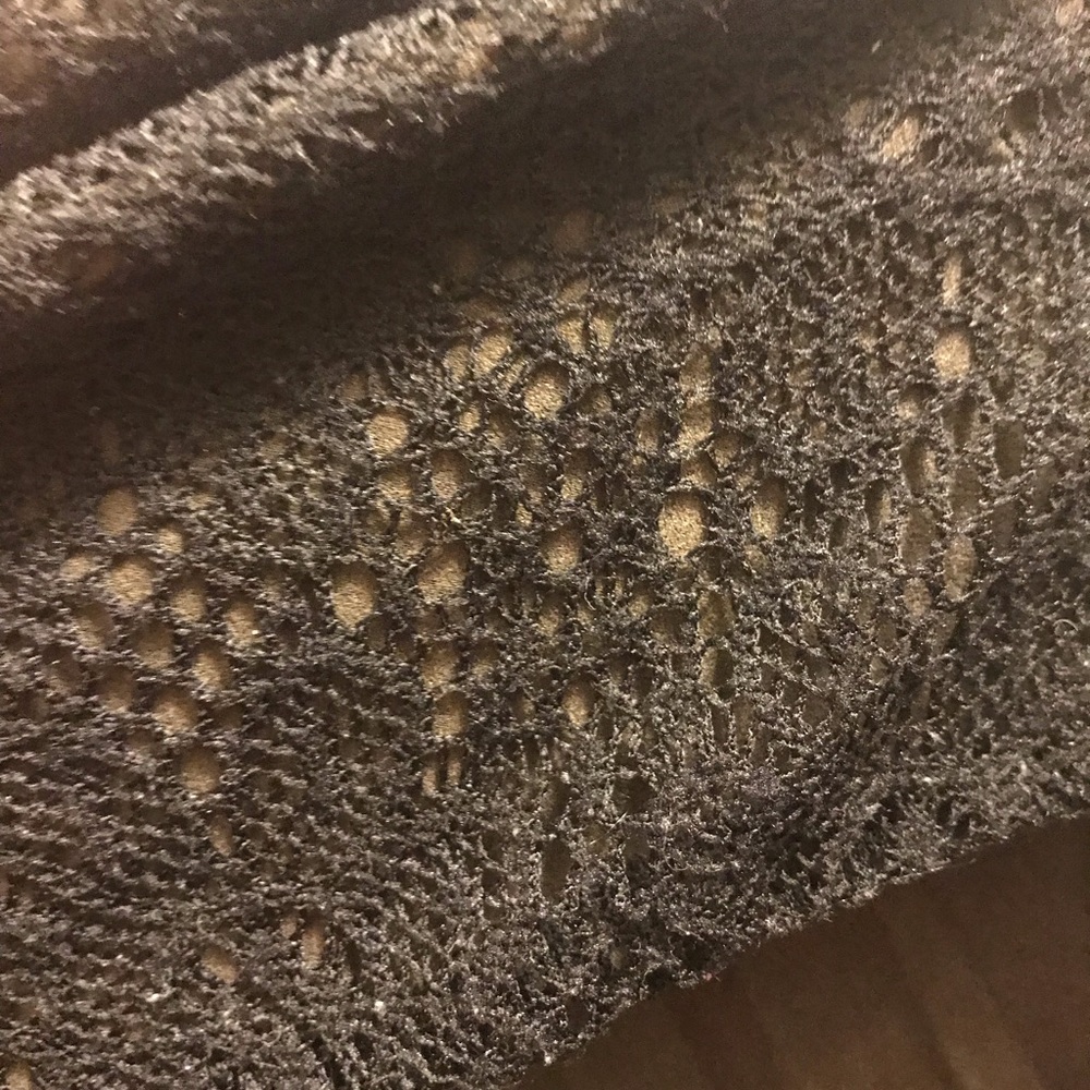 Top - Picture 5 of 6